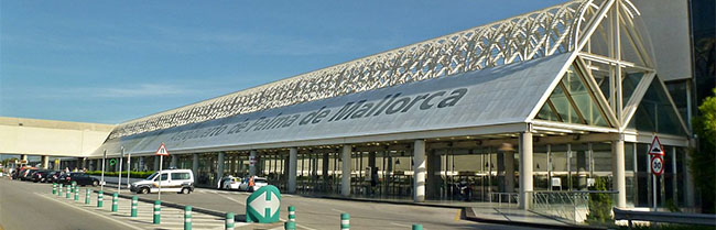 Pamploan airport parking